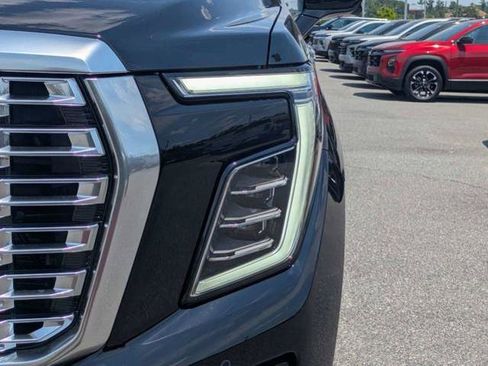 New 2026 GMC Yukon XL Denali w/ Sun & Power Step Package RWD image 11