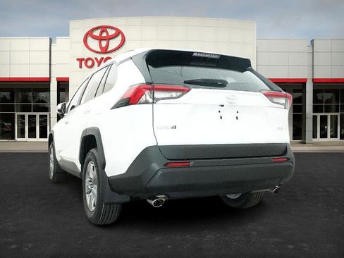 New 2025 Toyota RAV4 XLE image 15