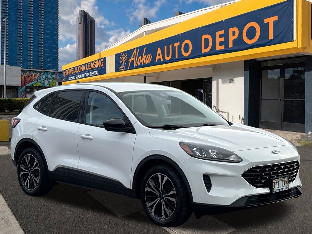 Used 2022 Ford Escape SE w/ SE Sport Appearance Package FWD image 6