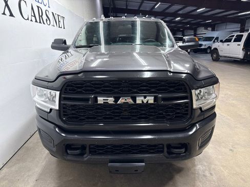 Used 2022 RAM 3500 Tradesman image 12