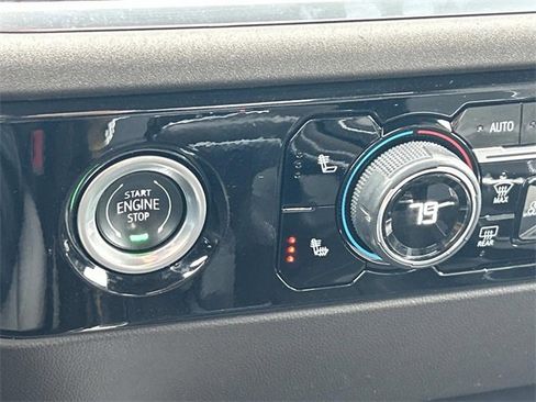 Used 2022 Chevrolet Silverado 1500 RST image 24