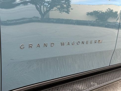 New 2026 Jeep Grand Wagoneer image 25