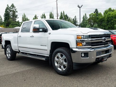 Used 2018 Chevrolet Silverado 2500 LTZ image 1