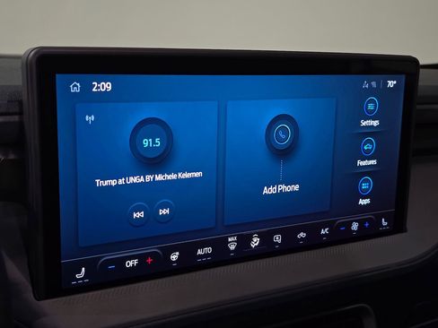 New 2025 Ford Maverick XLT w/ XLT Luxury Package image 24