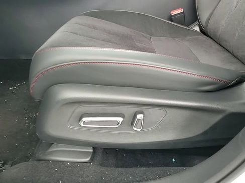 Used 2025 Acura ADX A-Spec image 15