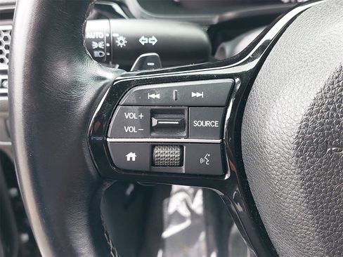 Used 2023 Honda Civic Sport image 16