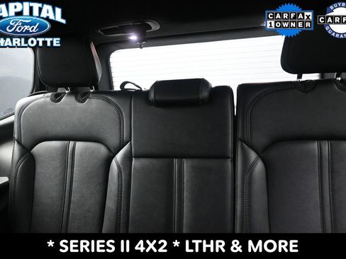 Used 2024 Jeep Wagoneer Series II w/ Flexible Seating Group RWD image 11