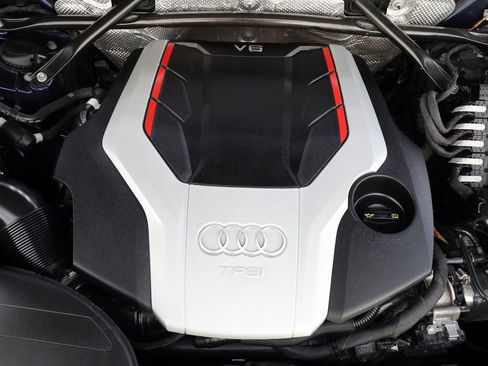 Used 2018 Audi SQ5 Prestige w/ Prestige Package image 34