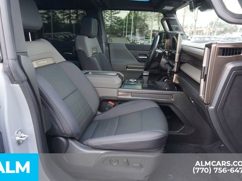 Used 2025 GMC Hummer EV 2X image 24