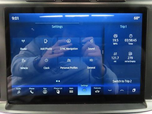 Used 2023 Ford F150 Lariat w/ Equipment Group 502A High image 20