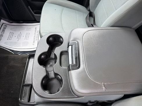 Used 2017 RAM 2500 SLT AWD/4WD image 24