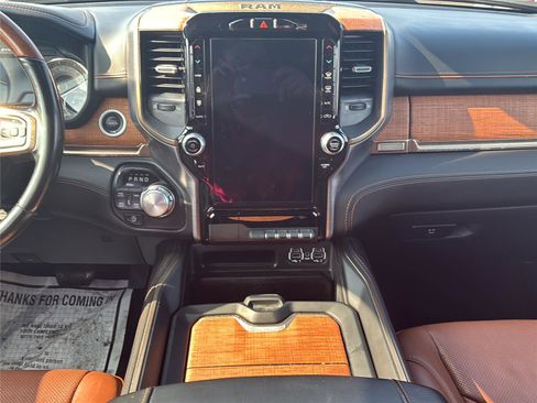 Used 2022 RAM 1500 Limited w/ Body Color Bumper Group image 18