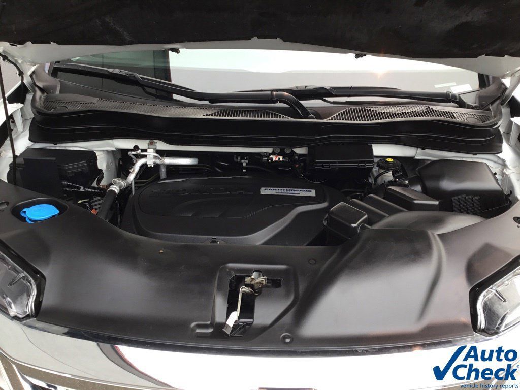 Used 2021 Honda Pilot Touring image 46