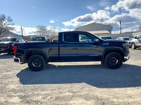 Used 2023 GMC Sierra 1500 SLE w/ Enhanced Capability Package AWD/4WD image 6