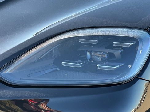 Used 2024 Porsche Cayenne Base image 53