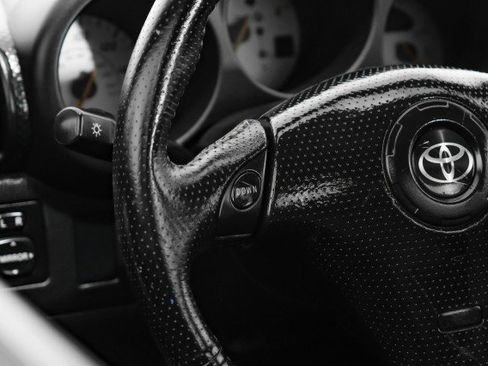 Used 2002 Toyota MR2 image 14