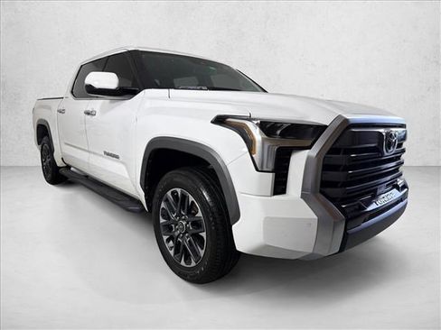 Used 2024 Toyota Tundra Limited w/ Power Package AWD/4WD image 1