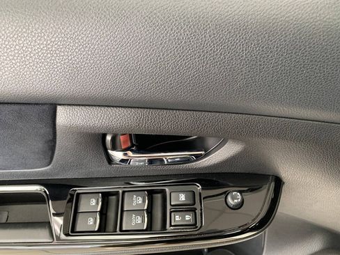 Used 2019 Subaru WRX STI AWD/4WD image 18