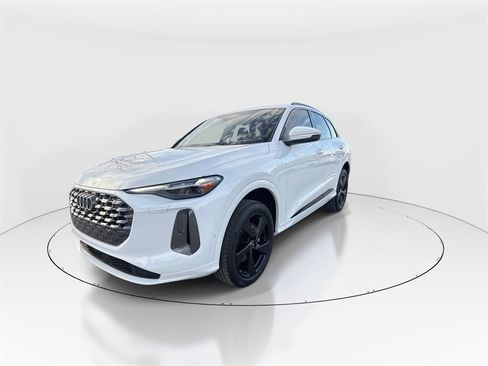 New 2025 Audi Q5 Premium Plus image 4