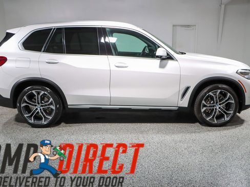 Used 2022 BMW X5 sDrive40i w/ Premium Package image 6