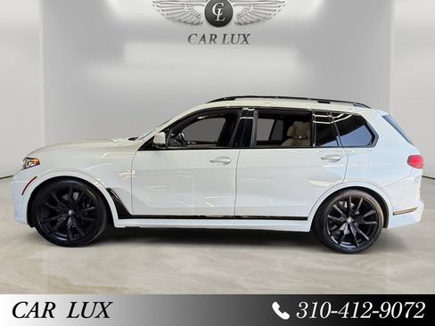 Used 2021 BMW X7 M50i w/ Dynamic Handling Package AWD/4WD image 2