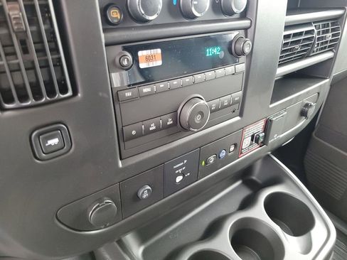 New 2025 Chevrolet Express 2500 Work Van image 3