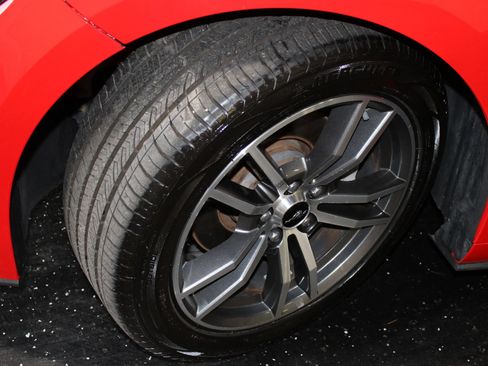 Used 2015 Ford Mustang Premium RWD image 43