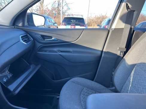 Used 2023 Chevrolet Equinox LT image 20