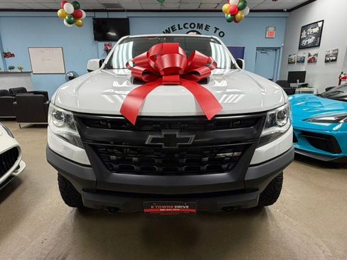 Used 2020 Chevrolet Colorado ZR2 w/ ZR2 Dusk Special Edition image 3