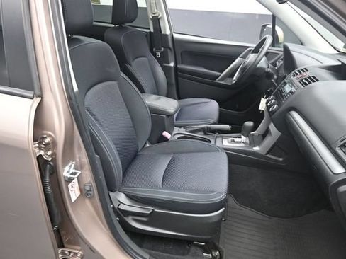 Used 2015 Subaru Forester 2.5i Premium w/ Popular Package #1 AWD/4WD image 28