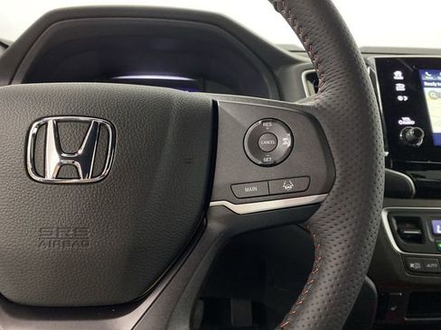 Used 2022 Honda Passport TrailSport image 25