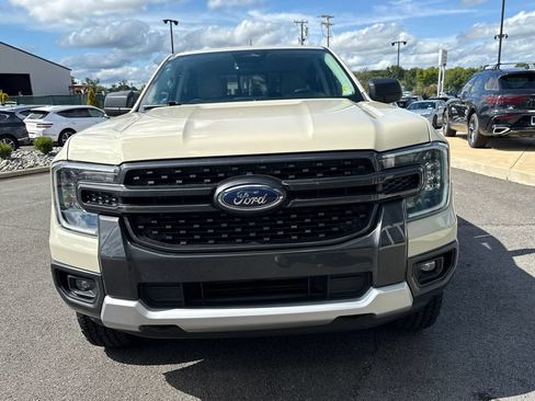 Used 2025 Ford Ranger XLT w/ Equipment Group 301A High AWD/4WD image 9
