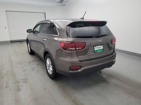 Used 2020 Kia Sorento LX AWD/4WD image 9