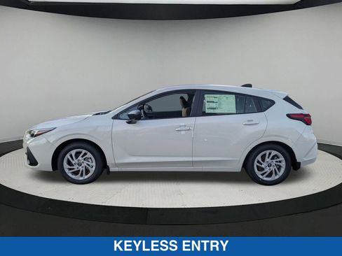 Certified 2025 Subaru Impreza 2.0i image 8