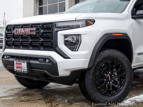 New 2026 GMC Canyon Elevation w/ Convenience Package image 3