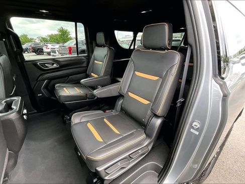 Used 2023 GMC Yukon XL AT4 w/ AT4 Premium Package AWD/4WD image 24