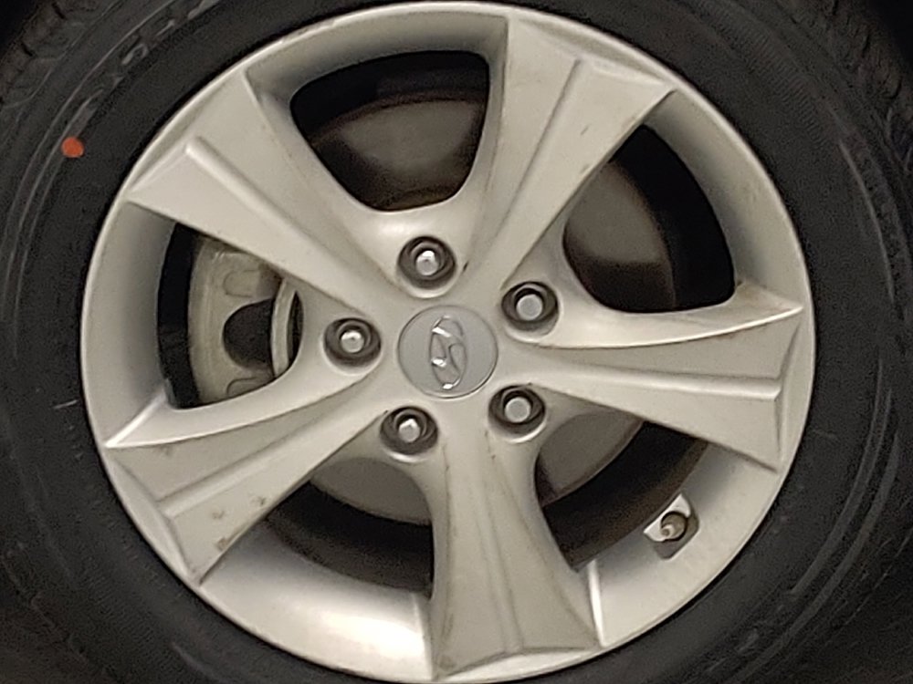 Used 2016 Hyundai Elantra Value Edition FWD image 31