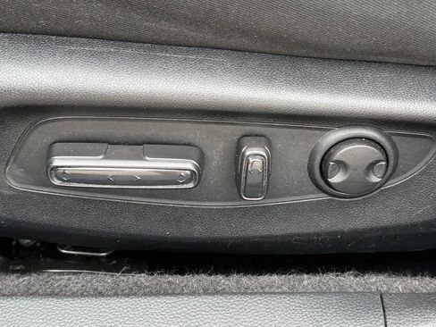Used 2023 Honda Accord EX image 14