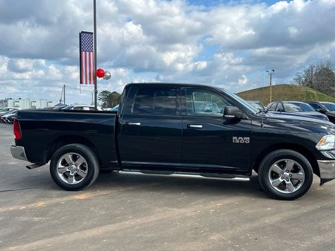 Used 2017 RAM 1500 Big Horn image 4