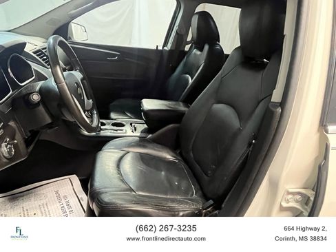 Used 2011 Chevrolet Traverse LT w/ Personal Connectivity Package image 9