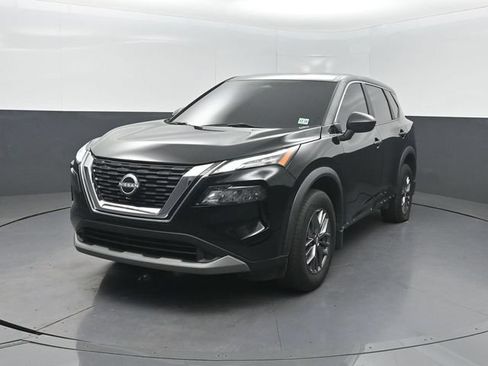 Used 2023 Nissan Rogue S AWD/4WD image 1