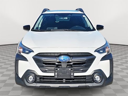 Certified 2023 Subaru Outback Premium image 2