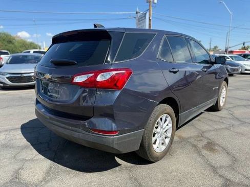 Used 2019 Chevrolet Equinox LS image 4