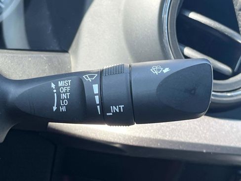 Used 2022 Toyota Tacoma SR5 image 34