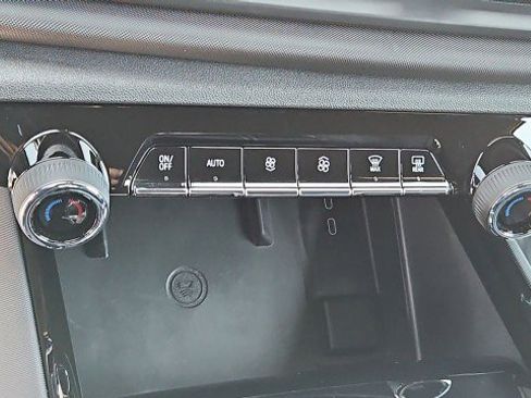 Used 2025 Chevrolet Silverado EV LT w/ LT Premium Package AWD/4WD image 17
