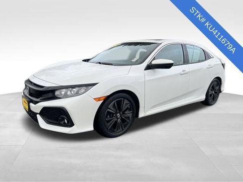 Certified 2019 Honda Civic EX image 3