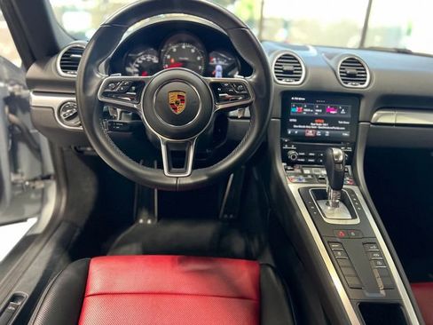Used 2021 Porsche 718 Cayman S RWD image 21