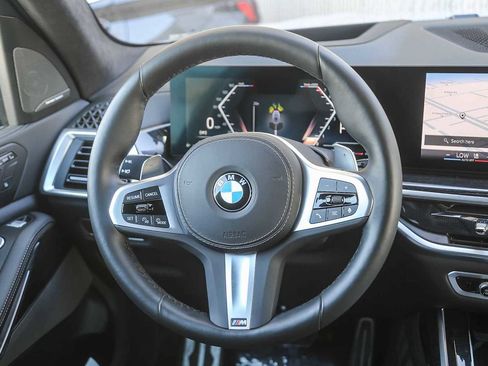 Certified 2024 BMW X7 xDrive40i w/ M Sport Package image 12
