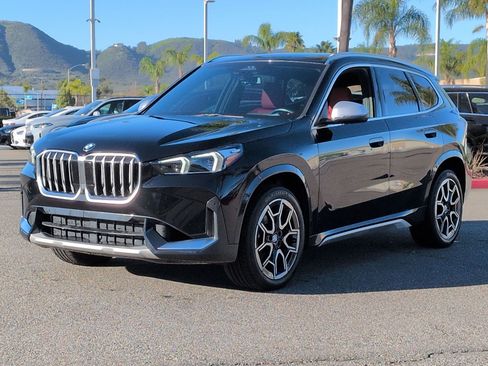 Used 2023 BMW X1 xDrive28i w/ Premium Package image 5