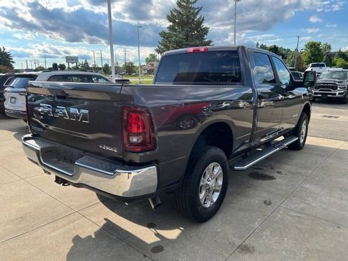 Used 2026 RAM 2500 Big Horn AWD/4WD image 6